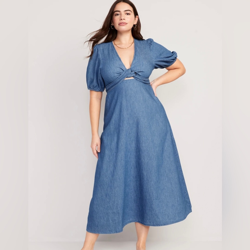 NWT! Women’s Fit & Flare Twist-Front Maxi Dress - Multiple Sizes 💛 - Picture 6 of 8